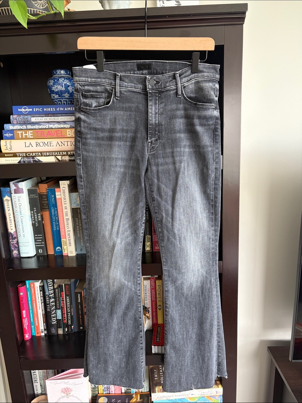 Mother Weekender Jeans in Friday the 13th